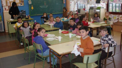 Los maestros eligen asistir a clase