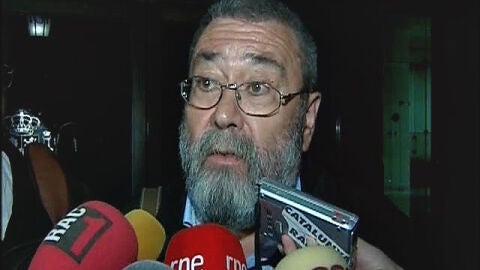 C&aacute;ndido M&eacute;ndez a la salida de la reuni&oacute;n