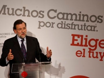 Mariano Rajoy da un mitin