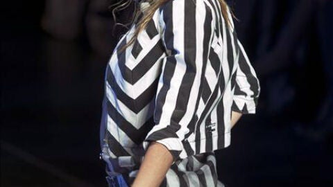 Gisele B&uuml;ndchen desfila en Brasil