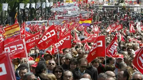 Manigestación de UGT y CCOO Manigestación de UGT y CCOO