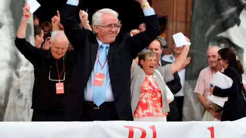 Celebración por el informe del Domingo Sangriento Celebración por el informe del Domingo Sangriento
