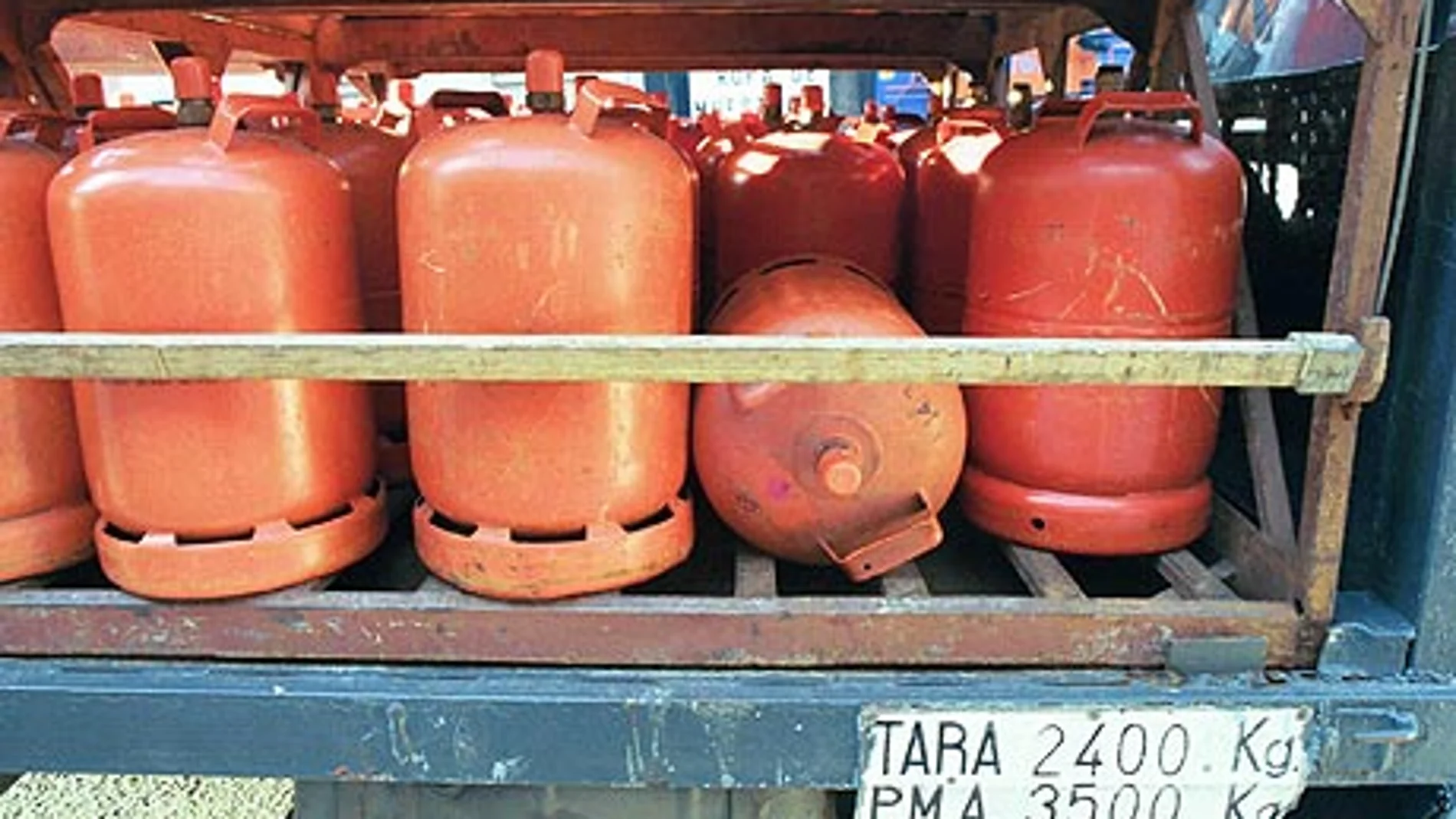 Camión de bombonas Camión de bombonas