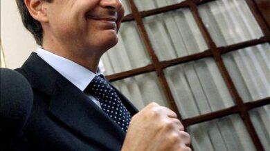 Zapatero defenderá la solvencia española ante los continuos rumores especulativos 