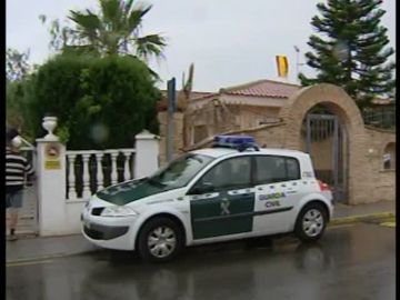 Investigan la muerte de una mujer