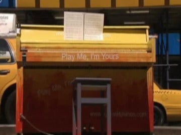 Pianos en las calles de Nueva York Pianos en las calles de Nueva York