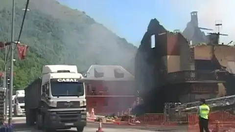 Seis heridos en una explosión de gas en Lleida Seis heridos en una explosión de gas en Lleida