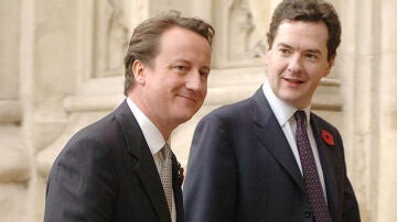 Cameron y su ministro de Economía, Osborne
