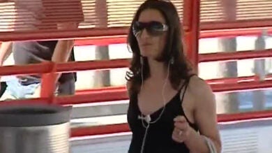 Sancionan a una mujer por cruzar a pie la vía en el lugar del atropello