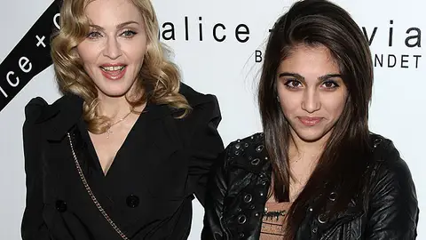 Madonna y Lourdes Madonna y Lourdes