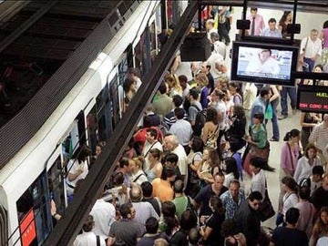 El metro en hora punta