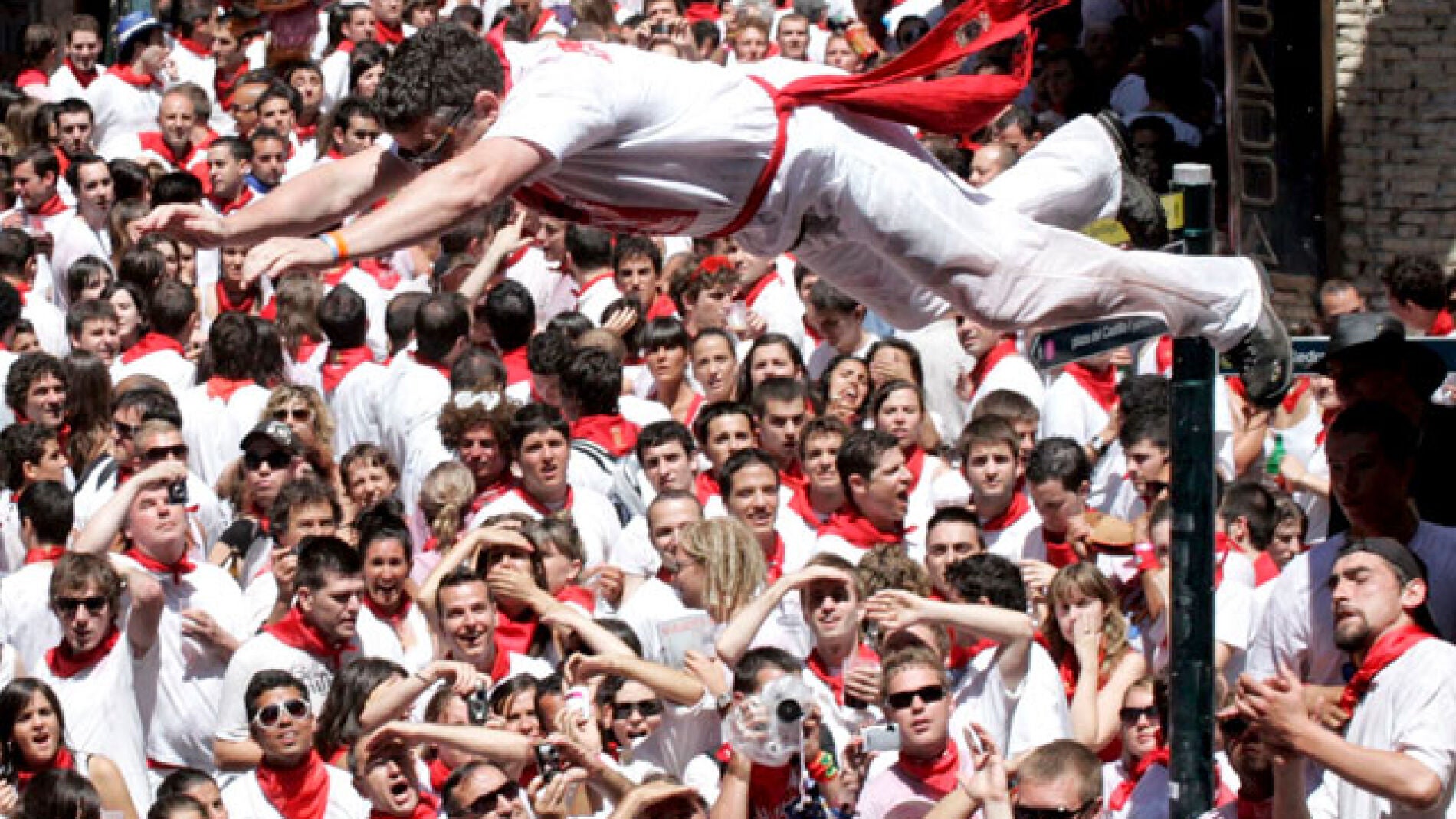 M&aacute;s de un centenar de atendidos en el chupinazo
