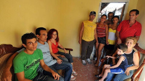 Familia del opositor cubano Lester Gonz&aacute;lez