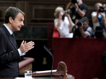 El discurso de Zapatero ha durado casi una hora 