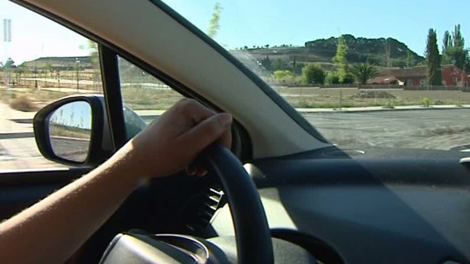 Un hombre acumula multas de conducción equivalentes a 75 puntos del carné