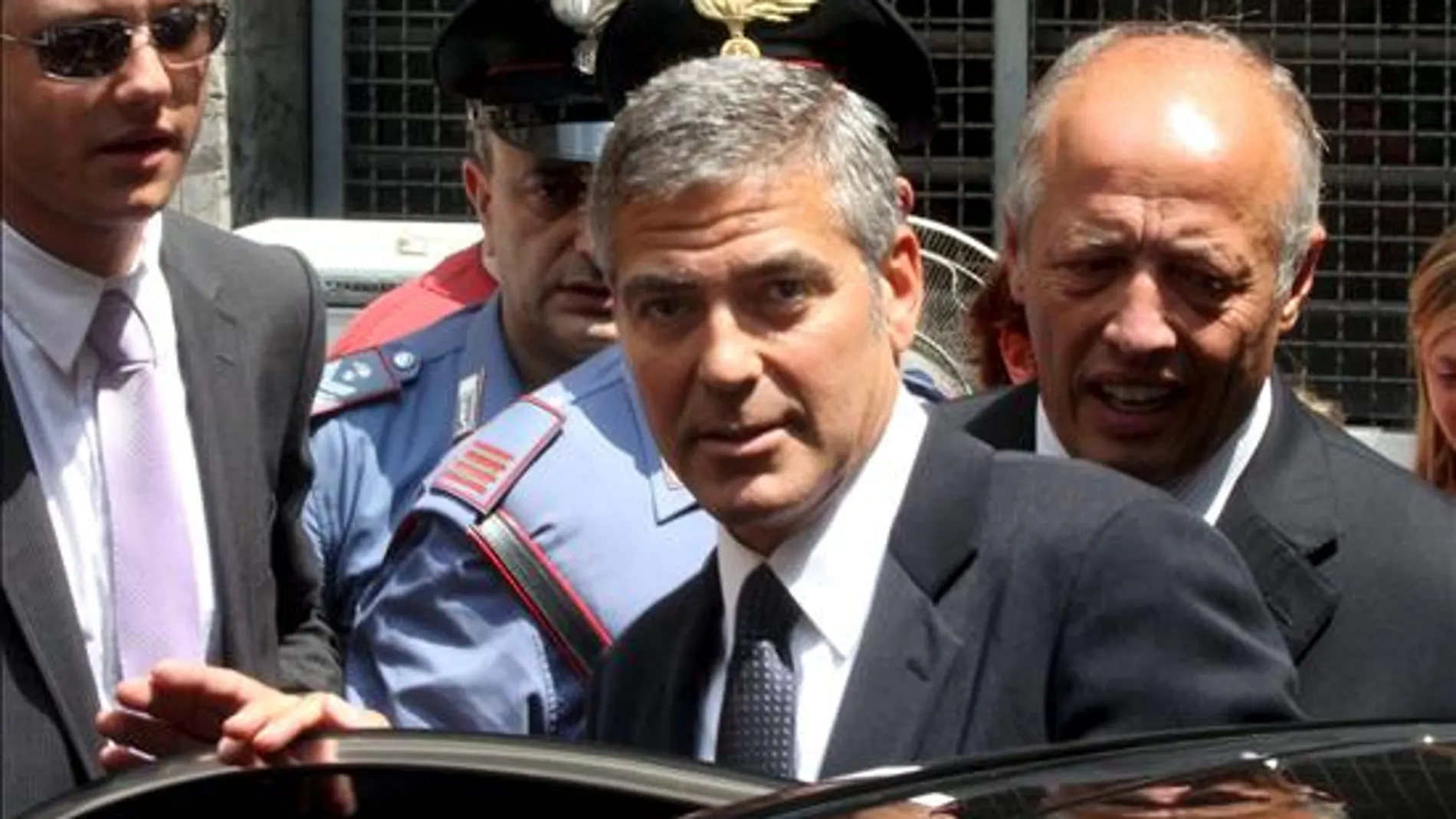 George Clooney testifica antes el Tribunal de Milán George Clooney testifica antes el Tribunal de Milán