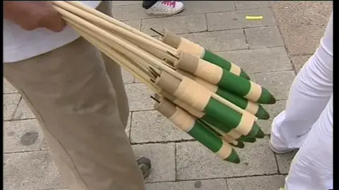 Un hombre fallece en Asturias al estallarle un cohete en la cabeza Un hombre fallece en Asturias al estallarle un cohete en la cabeza