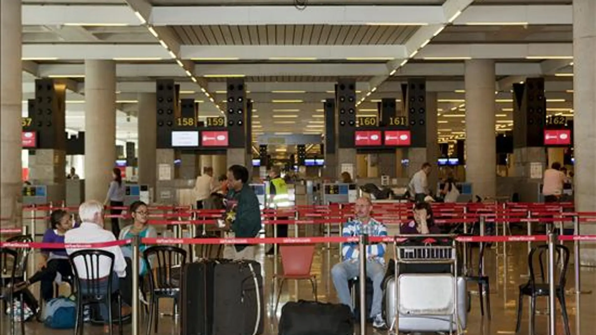 Absentismo de los controladores aéreos Absentismo de los controladores aéreos
