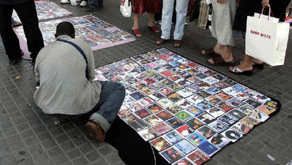 Desciende la venta ambulante de productos falsificados 