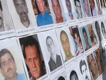 Llegan otros cinco presos cubanos a España Llegan otros cinco presos cubanos a España