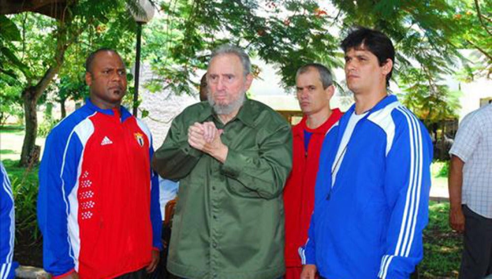 Fidel Castro viste de verde