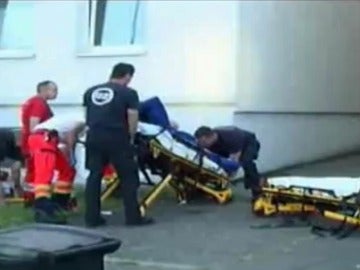 Los dos amantes llevados al hospital