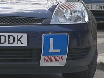 Coche de autoescuela Coche de autoescuela