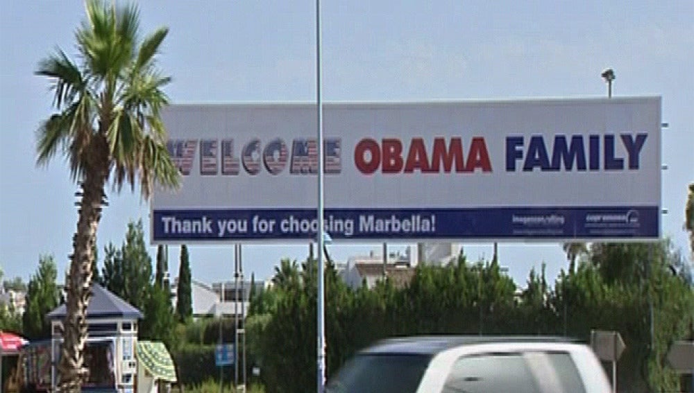"Bienvenidos familia Obama"