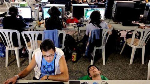 Carpetazo a la Campus Party