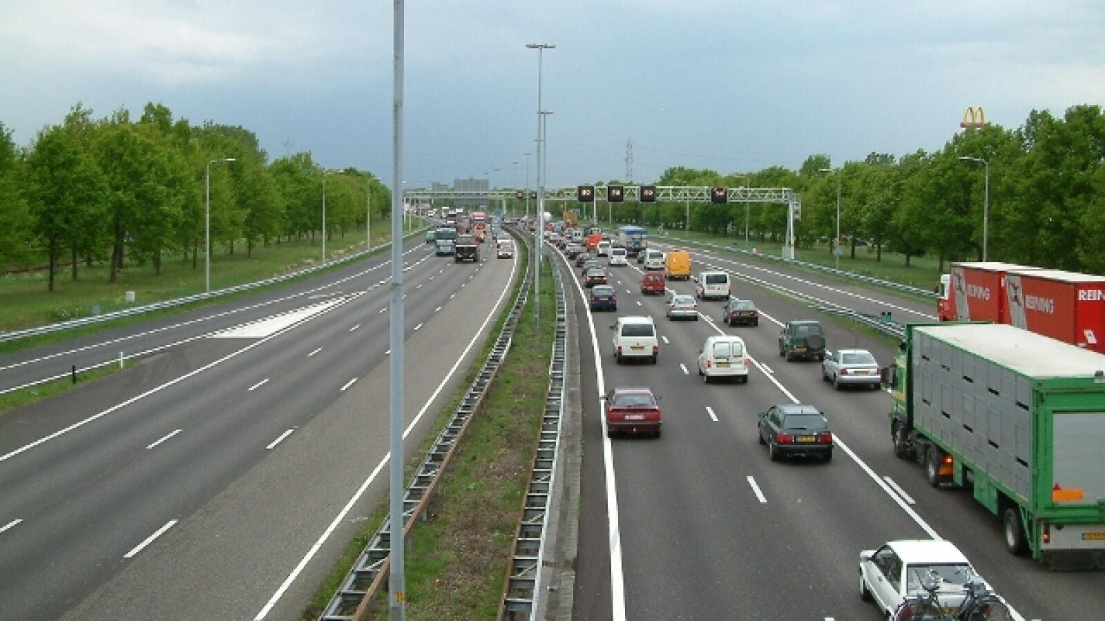 Las cifras de la última campaña de Tráfico: 5.112 denuncias a conductores de camiones y 124 de autobuses 