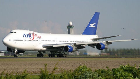Un avi&oacute;n de Air Comet