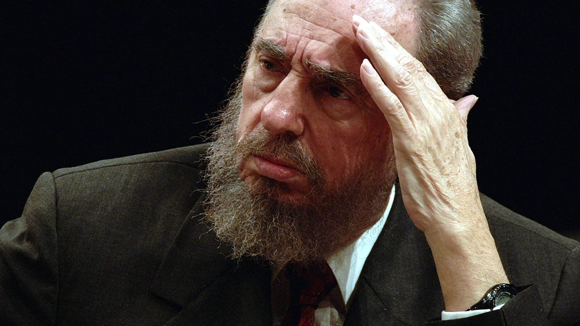 Castro habla de su enfermedad Castro habla de su enfermedad