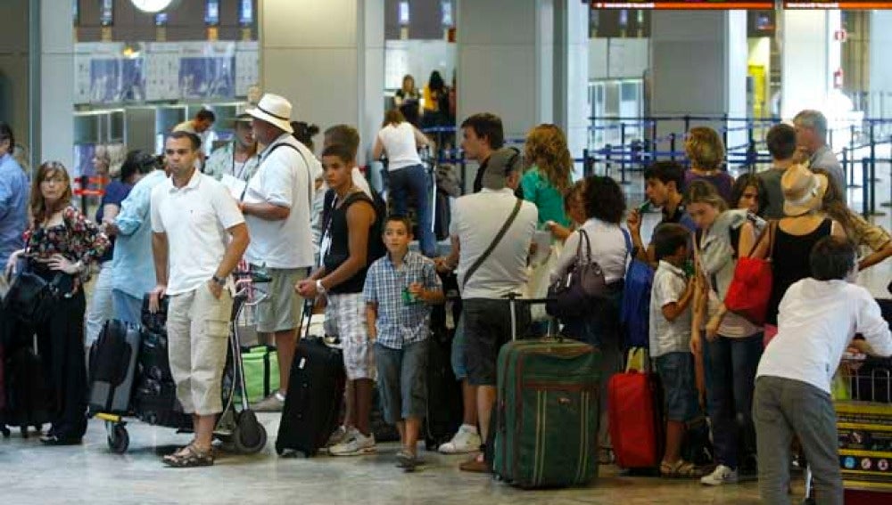 Colas en el aeropuerto de Barajas