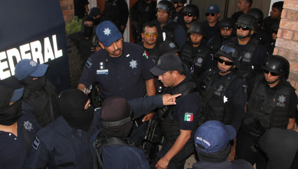 Manifestación de policías en México