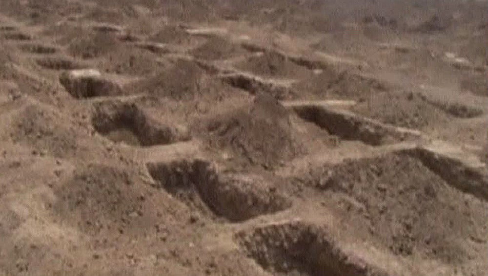 Irán cava tumbas para soldados de EEUU
