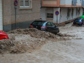 La lluvia sorprende a Murcia