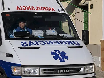 Al lugar se trasladó una ambulancia Al lugar se trasladó una ambulancia