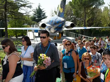 Familiares recuerdan a las víctimas del accidente de Spanair Familiares recuerdan a las víctimas del accidente de Spanair