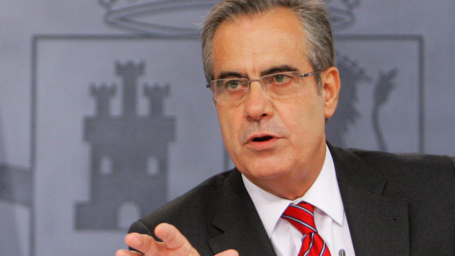 Corbacho tras el Consejo de Ministros Corbacho tras el Consejo de Ministros