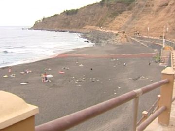 Se reabre la playa de El Socorro, en Los Realejos, en Tenerife Se reabre la playa de El Socorro, en Los Realejos, en Tenerife