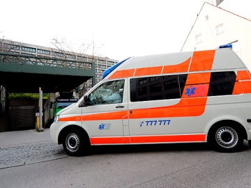 Dos bebés han muerto y nueve están heridos tras recibir alimentación contaminada.