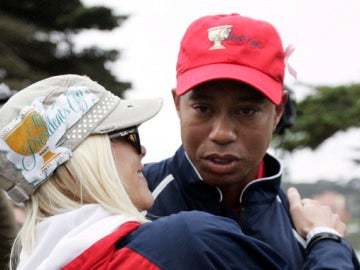 Tiger Woods junto a su ex mujer