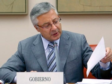 José Blanco en su comparecencia ante la comisión de Fomento