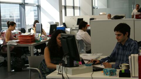 Trabajando en una oficina