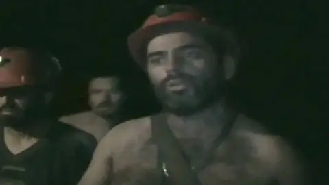 Uno de los mineros atrapados Uno de los mineros atrapados