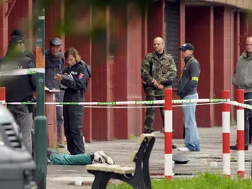 Un joven mata a siete personas y hiere a 19 en Eslovaquia Un joven mata a siete personas y hiere a 19 en Eslovaquia