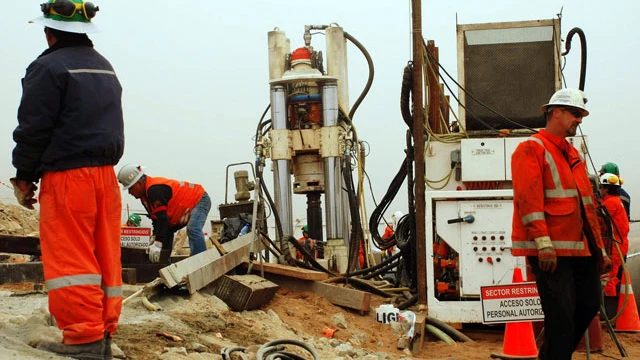 Las obras de rescate de los mineros chilenos Las obras de rescate de los mineros chilenos