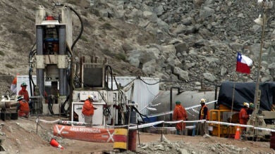 Paralizado el rescate de los 33 mineros chilenos