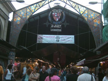 Entrada al mercado de la Boqueria Entrada al mercado de la Boqueria