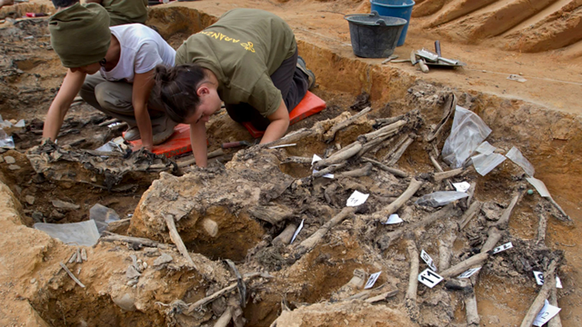 Fosa en Burgos de fusilados del franquismo Fosa en Burgos de fusilados del franquismo